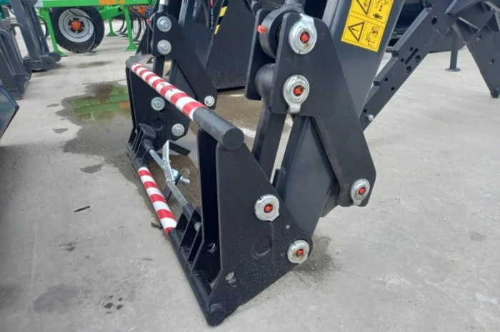 Навантажувач фронтальний Metal-Fach T229/2- фото № 11