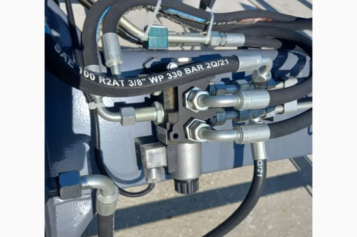 Навантажувач фронтальний T219/2- фото № 2