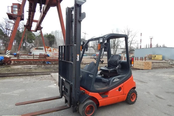 Вилочный погрузчик б/у LINDE H20D-03- фото № 1