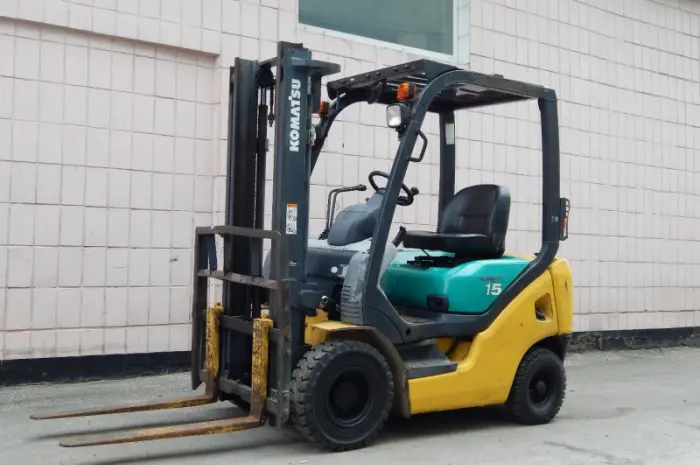Вилочный погрузчик бу KOMATSU FG15С-18- фото № 1