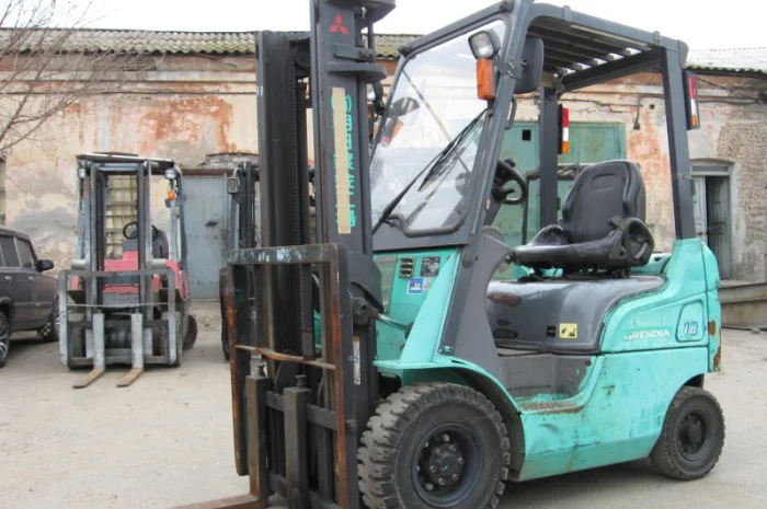 Газ - Бензиновый автопогрузчик Mitsubishi KFG18T-KF2D на 1 тонну- фото № 1