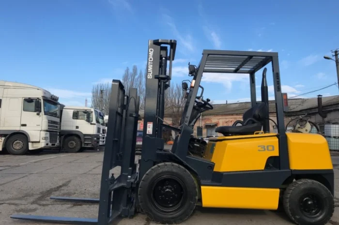 Вилочный погрузчик Sumitomo на 3 тонны с боковым смещением- фото № 2