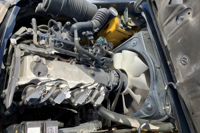 Вилочный автопогрузчик Komatsu с наработкой всего 1811 моточасов- фото № 5