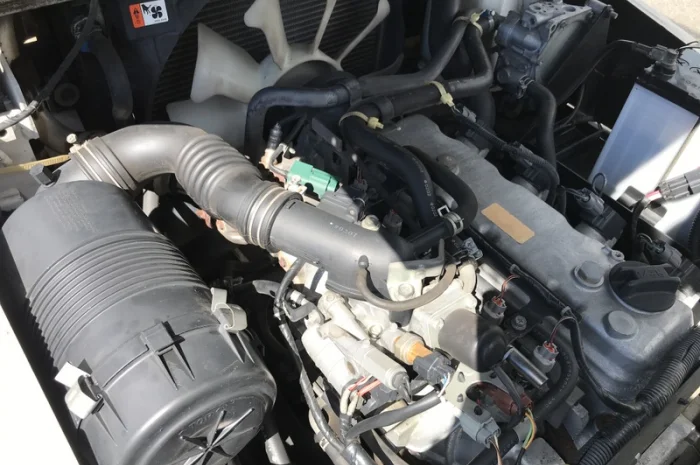 Газ-бензиновый вилочный автопогрузчик Nissan с полукабиной и печкой- фото № 3