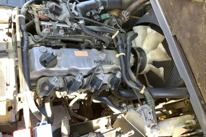 Вилочний погрузчик Nissan на 3 тонни, з окремим позиціонером для кожної вили- фото № 7