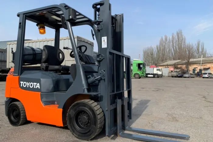 Вилочний навантажувач Toyota 02-7FG18 на 1.8 тонни- фото № 6