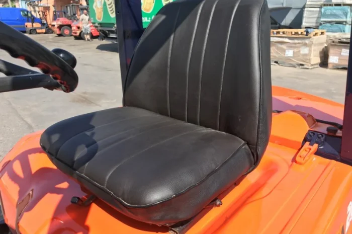 Вилочный автопогрузчик Toyota грузоподъёмностью 2 тонны- фото № 6