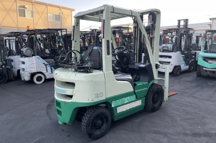 Вилковий автопогрузчик Nissan, вагонник з щоглою 5.15 метри. 2015 року. Модель: P1F2A20D- фото № 2