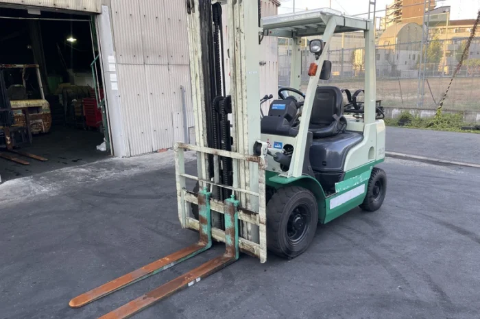 Вилковий автопогрузчик Nissan, вагонник з щоглою 5.15 метри. 2015 року. Модель: P1F2A20D- фото № 3