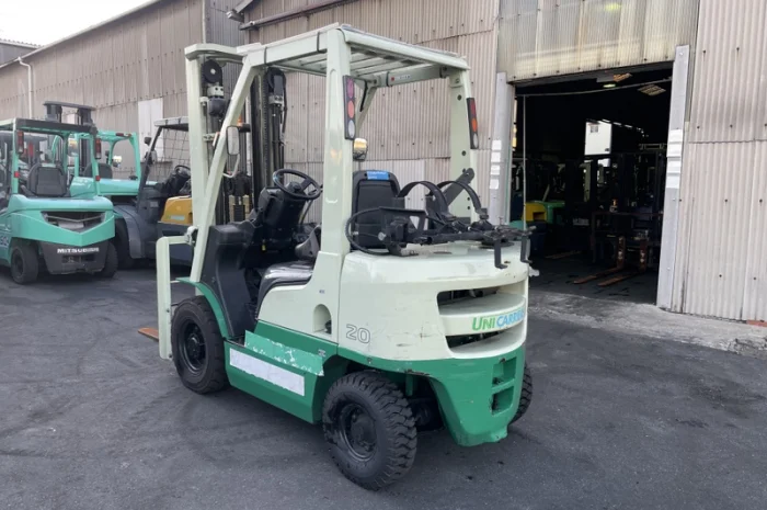 Вилковий автопогрузчик Nissan, вагонник з щоглою 5.15 метри. 2015 року. Модель: P1F2A20D- фото № 4