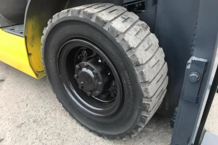 Газ-бензиновый вилочный погрузчик Nissan PL02A20W на 2 тонны- фото № 10