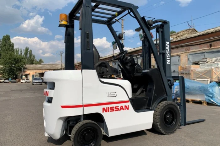 Вилочный дизельный автопогрузчик/автонавантажувач Nissan на 1.5 тонны- фото № 8