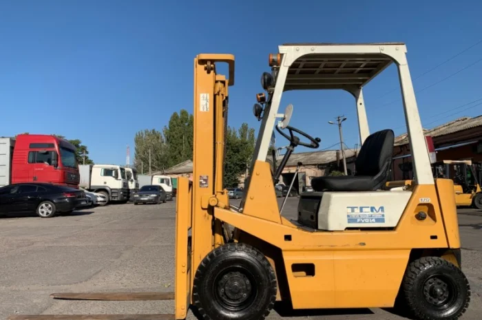 Вилочный автопогрузчик/автонавантажувач TCM на 1.4 тонны- фото № 1
