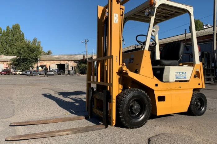 Вилочный автопогрузчик/автонавантажувач TCM на 1.4 тонны- фото № 2