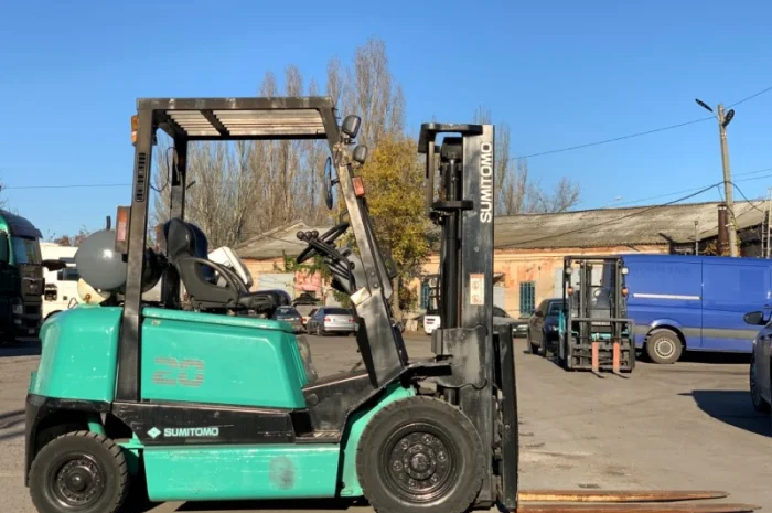 Вилочный газ-бензиновый автопогрузчик Sumitomo с боковым смещением- фото № 1