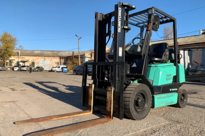 Вилочный газ-бензиновый автопогрузчик Sumitomo с боковым смещением- фото № 3