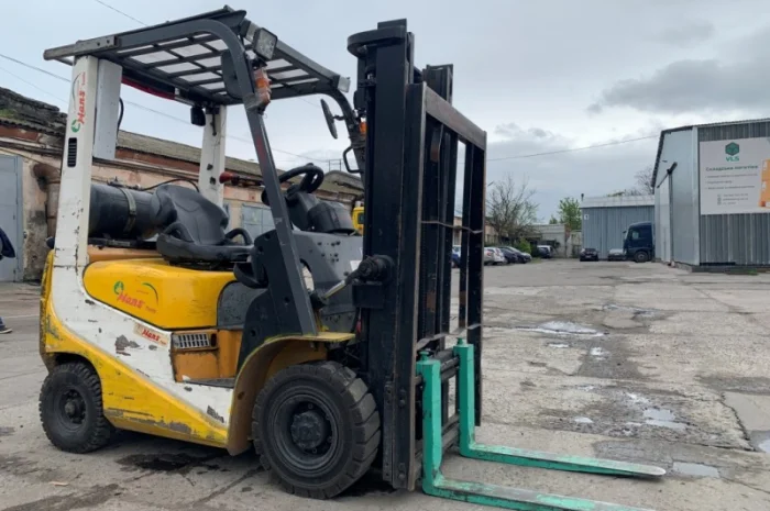 Вилочный погрузчик TCM FG15T9H с кареткой бокового смещения- фото № 6