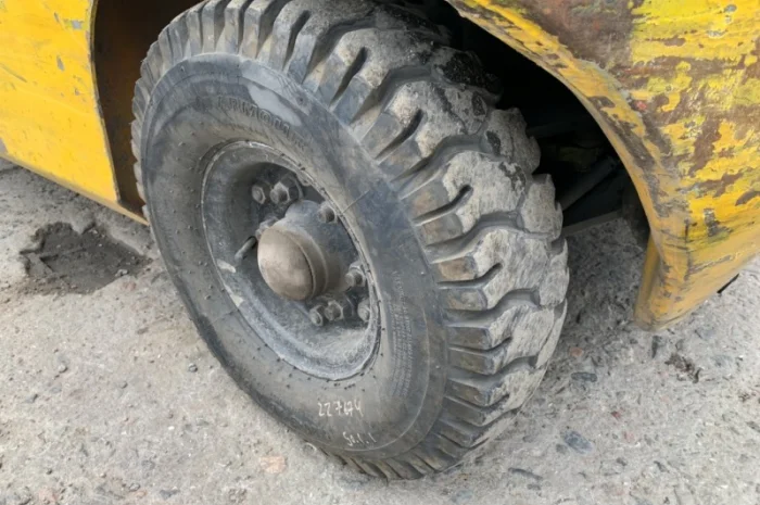 Вилочный погрузчик TCM FG15T9H с кареткой бокового смещения- фото № 7