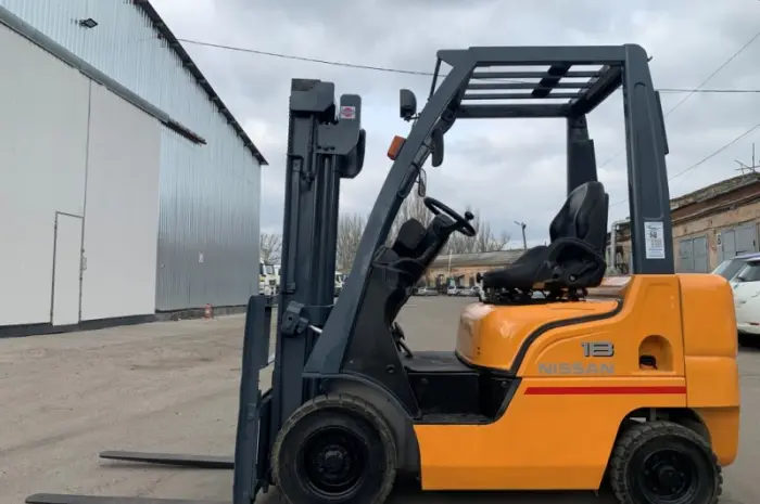 Вилочний дизельний навантажувач Nissan FL01A18 на 1.8 тонни- фото № 1