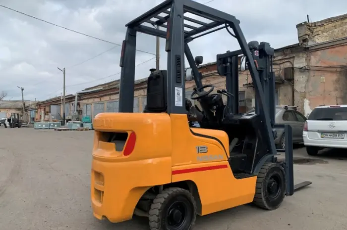 Вилочний дизельний навантажувач Nissan FL01A18 на 1.8 тонни- фото № 5