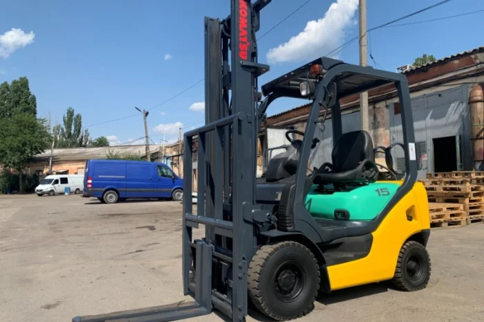 Вилочний навантажувач Komatsu FG15C-18 з сайд шифтом- фото № 2