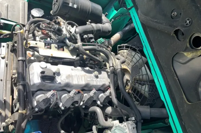 Вилковий автонавантажувач Mitsubishi, з двома додатковими гідролініями Модель: FGE25D- фото № 5