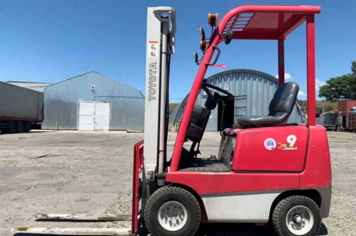 Вилочный автопогрузчик Toyota на 0.9 тонн, компакт-модель. Модель: 40-3FGL9- фото № 1