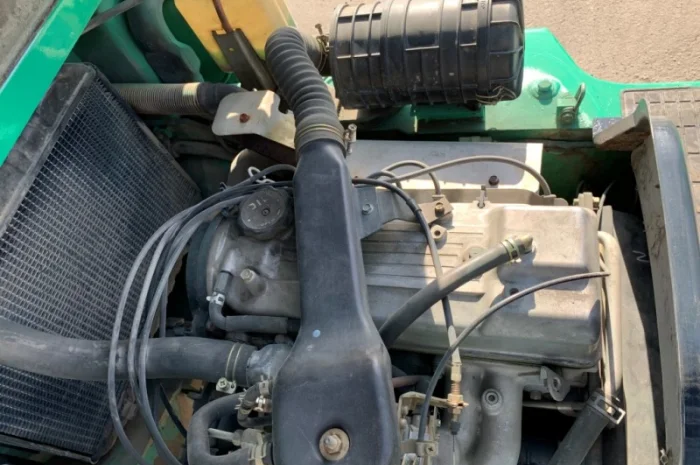 Вилочный бензиновый автопогрузчик Mitsubishi на 2.5 тонны- фото № 6