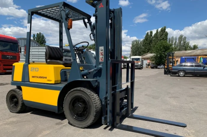 Погрузчик/навантажувач Mitsubishi с боковым смещением- фото № 2