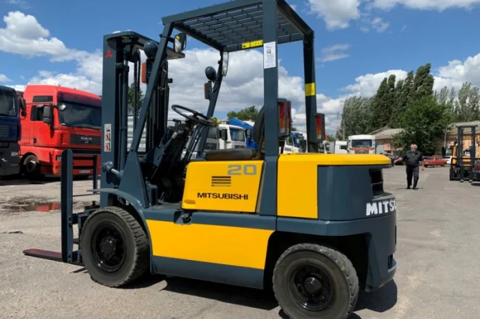 Погрузчик/навантажувач Mitsubishi с боковым смещением- фото № 4