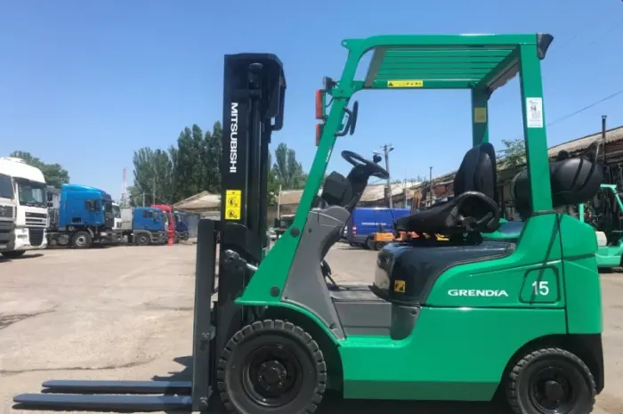 Газовый вилочный автопогрузчик Mitsubishi грузоподъёмностью 1.5 тонны- фото № 2