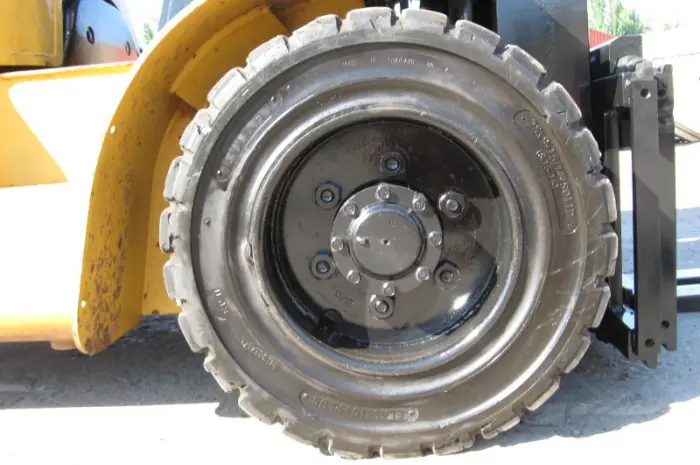 3 тонный вилочный дизельный погрузчик Caterpillar DP30K- фото № 9