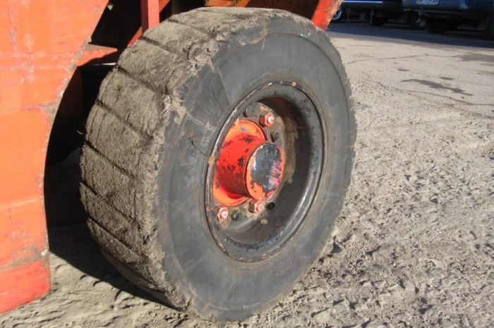 Вилочный газовый погрузчик nissan на 3 тонны- фото № 9