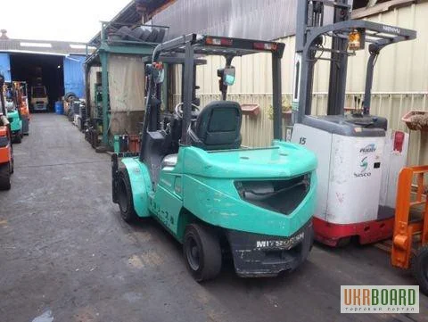 Погрузчик Mitsubishi на 3 тонны на спареных колёсах- фото № 6
