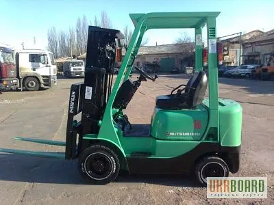 Погрузчик Mitsubishi на 1.5 тонны с кареткой бокового смещения и свободным ходом- фото № 2