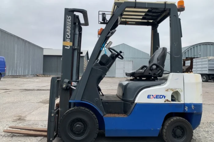 Вилковий автонавантажувач Nissan на 2 тонни, компакт. Модель P1F1A20D- фото № 1