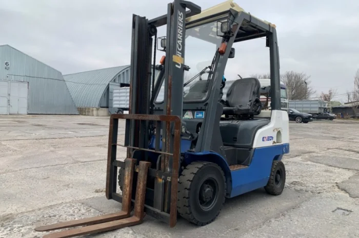 Вилковий автонавантажувач Nissan на 2 тонни, компакт. Модель P1F1A20D- фото № 3