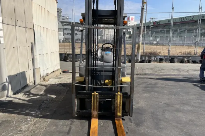 Вилковий автонавантажувач Komatsu з бічним зміщенням. Модель: FG25C-15- фото № 5