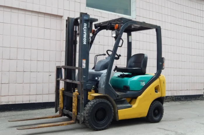 Вилочный погрузчик б/у KOMATSU FG18LC-17- фото № 1