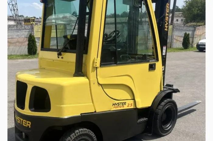 Дизельний навантажувач Hyster H2.5FT 2012 року 5550 мг- фото № 4