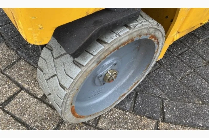 Ножичний підйомник Haulotte Compact 14 2016 року 340 мотогодин- фото № 2