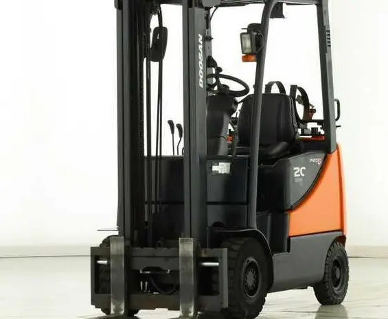Навантажувач вилковий 2т. Doosan G20SC5 2015 року 2811 мг- фото № 2