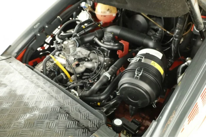 Навантажувач вилковий Linde H30Т-02 (393) 2018 року 6468 мг кондиціонер- фото № 3