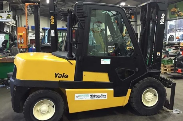 Дизельний навантажувач 5.5т. Yale GDP55MJ кабіна 4717 мотогодин- фото № 2