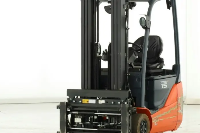 Электрический погрузчик Toyota 8FBE15T 2020 года 4700 мм подъем 5050 мг- фото № 1