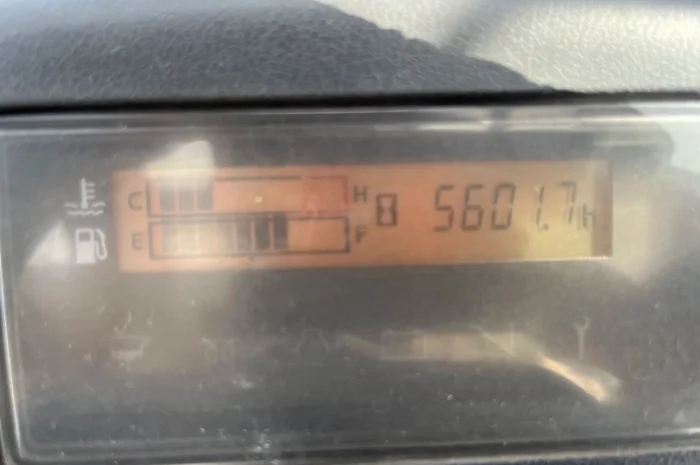 Навантажувач вилковий 4т. Toyota 427FD40 Вагонник дизель кабіна- фото № 4