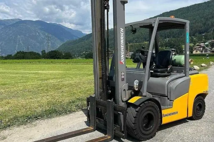 Вилковий навантажувач 3т. Jungheinrich TFG 435 - 400ZT 1520мг 2019 року- фото № 2