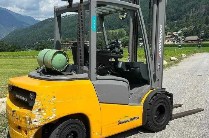 Вилковий навантажувач 3т. Jungheinrich TFG 435 - 400ZT 1520мг 2019 року- фото № 4