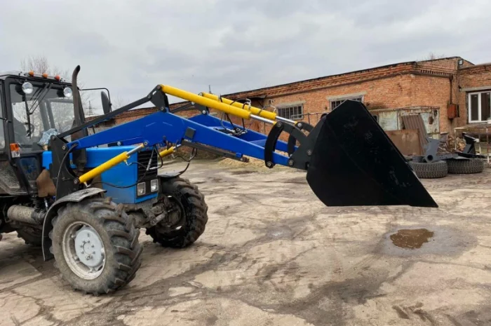 Фронтальні навантажувачі до вітчизняних, імпортних та для міні тракторів- фото № 11