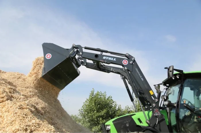 Фронтальный погрузчик Stoll ClassicLine CL 855 P (Германия) на МТЗ- фото № 4